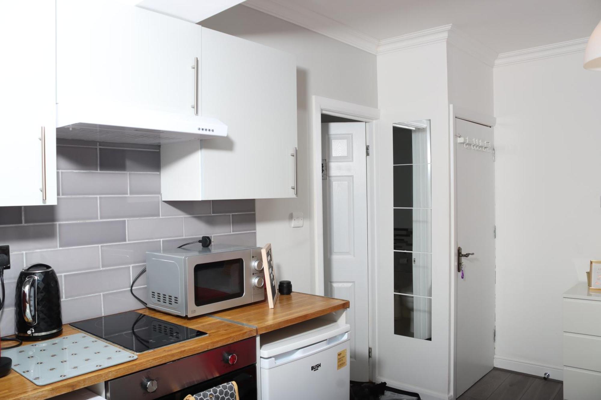 Cosy Studio With Kitchenette And Private Bathroom - 15Mins To Central London! Exteriér fotografie